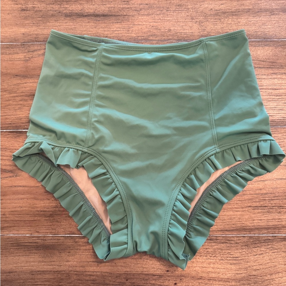 Kortni Jeane Mint Ruffle Bikini Bottoms Sz S